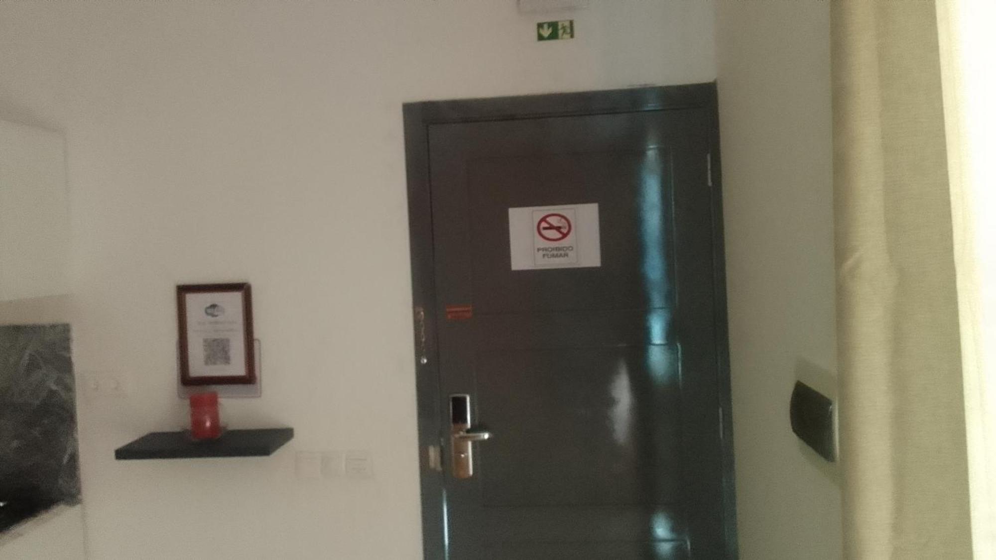 Apartamentos Santiago - Tarrafal Tarrafal  Eksteriør bilde