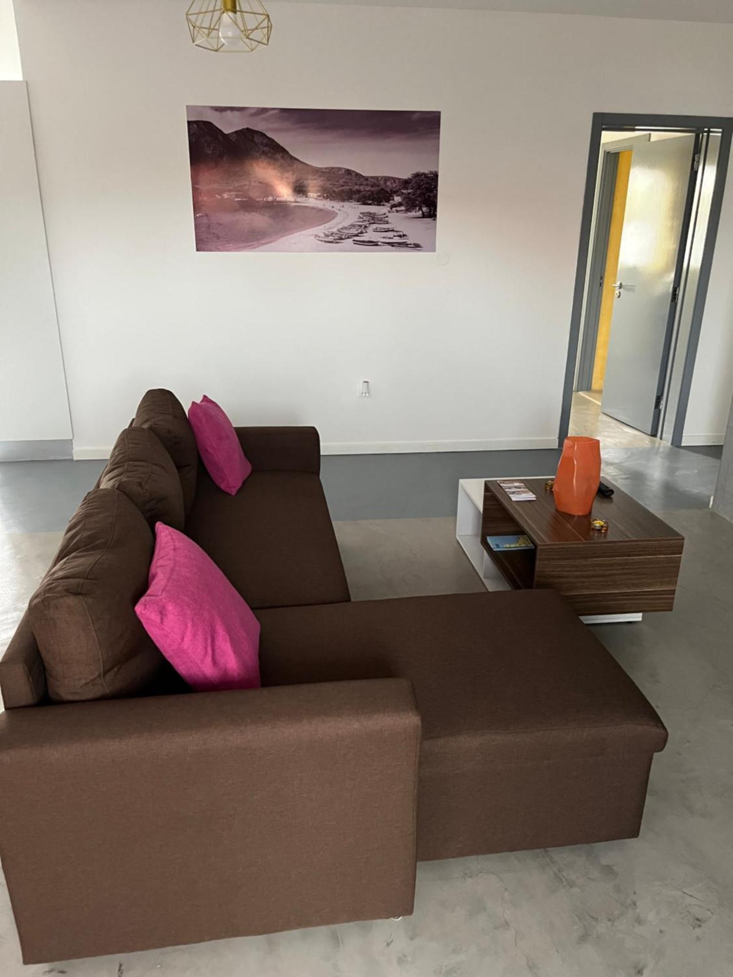 Apartamentos Santiago - Tarrafal Tarrafal  Eksteriør bilde